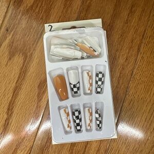 Press On Nail
